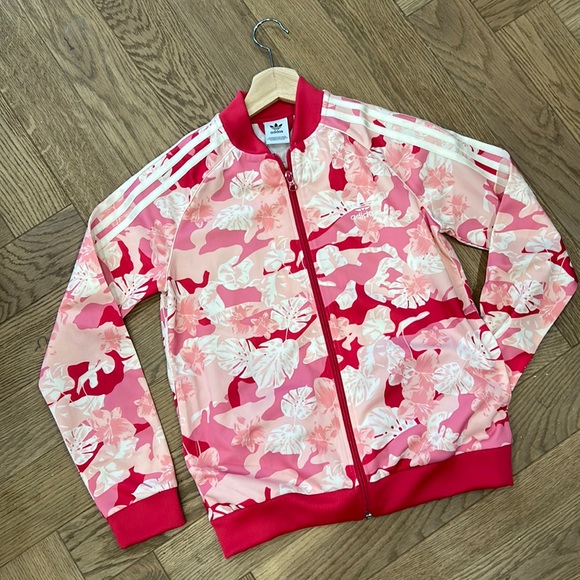 BNWOT Adidas zip up Size 11-12 years old - Picture 1 of 9